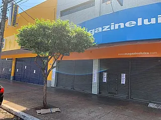 Novo decreto ‘relaxa’ cuidados com a aglomeração durante pandemia em Dourados