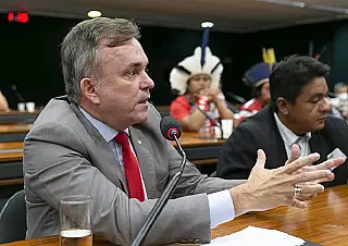Ação de Vander garante R$ 89,5 milhões do Novo PAC
