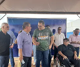 "Quem acha que estou sozinho, entra e vem", desafia Alan Guedes