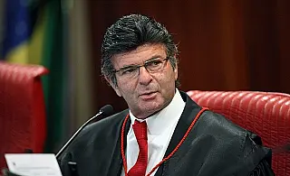 Presidente do TSE diz que morte de vereadora no Rio indica 'déficit civilizatório'