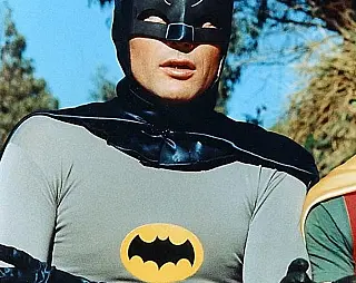 Morre aos 88 anos, de leucemia, o Batman da TV