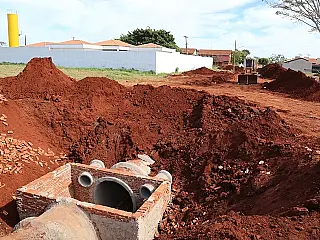 Dourados está discutindo Plano municipal de Saneamento