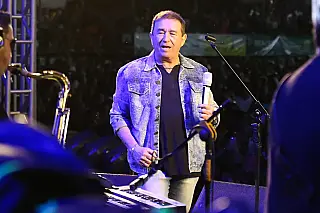 Sofrência de Amado Batista abre 1ª noite do Festival América do Sul