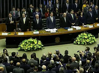 Eunício  diz ter certeza de que Bolsonaro vai honrar constituição