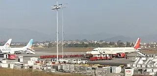 No Nepal leopardo provoca o fechamento de aeroporto por trinta minutos