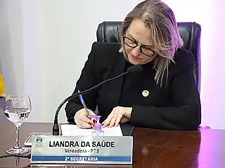 Liandra denuncia concurso com salário abaixo do piso