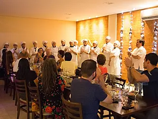 Trabalho de conclusão de curso se transforma em bar gastronômico na Unigran