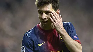 Messi é condenado a 21 meses de prisão por fraude fiscal, mas deve evitar cadeia