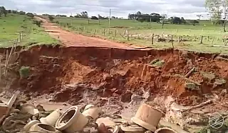 Chuva de três horas causa estragos em Novo Horizonte do Sul