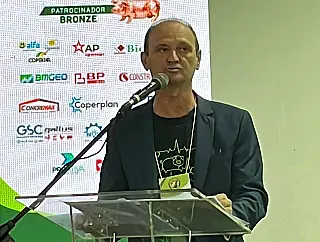 Fórum estadual na Expoagro traz debate sobre o futuro da suinocultura 