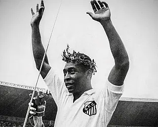 Futebol mundial perde o brilho de Pelé