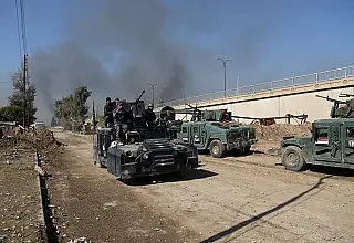 Forças iraquianas assumem em Mossul