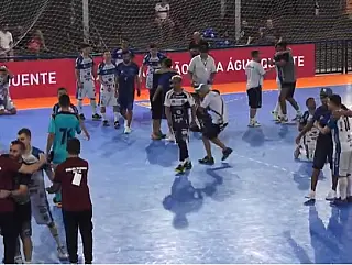 Pato vence Carlos Barbosa e fica em terceiro