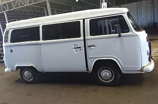 Leilão do Detran/MS tem motocicleta e até Kombi com lance inicial de R$ 3 mil