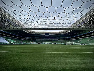 Palmeiras e Flamengo fazem o clássico brasileiro