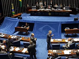 Reforma trabalhista poderá ser votada nesta quarta-feira