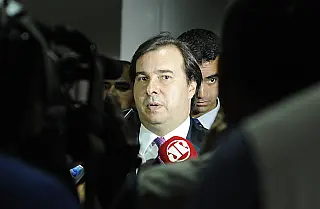 Ao concluir inquérito PF vê indícios de corrupção envolvendo Rodrigo Maia