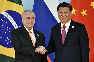 Presidente chinês recebe Temer em encontro do Brics