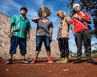 Questão do Enem cita grupo indígena Brô MC's