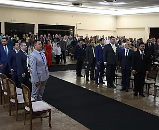 Câmara promove sessão de homenagens nesta noite