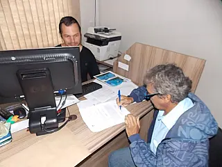 Vereador vai à Polícia contra pichação de Gabinete
