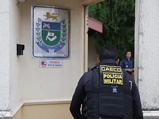 ‘Mensalinho’ resulta na prisão do prefeito e sete vereadores de Ladário