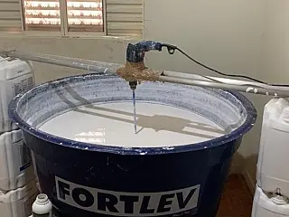 Encontrado laboratório clandestino de agrotóxicos