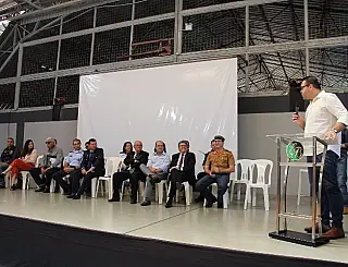 Alan Guedes reconhece papel da educação não formal em cerimônia da Guarda Mirim