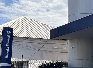 Receita e Banco Central autorizados a realizar concurso