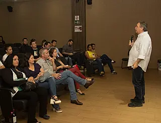 Semana Científica de Estudos em Medicina Veterinária aborda bem-estar animal