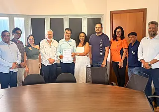 Simted comemora conquisita do Piso 20 horas na Educação