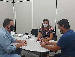 Marcelo intercede por alunos
