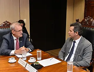 Ministro dos Transportes vem anunciar início da ampliação do aeroporto