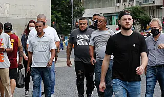 Brasil tem 2,4 mil novos casos e 7 mortes em 24 horas