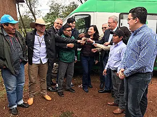 Sergio acompanha entrega de viatura que vai atender indígenas