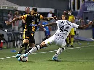 Santos busca liderança da competição diante do Novorizontino