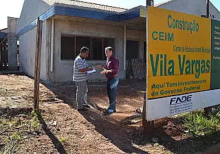 Bebeto cobra conclusão de obras do Ceim de Vila Vargas