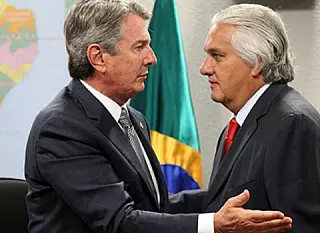 Procurador pede cassação de Collor e Delcidio