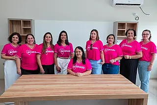 Prefeita nomeia secretariado todo feminino