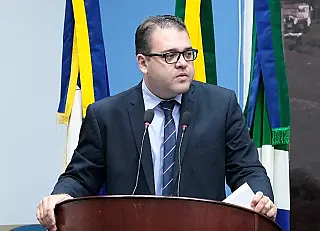 Alan Guedes pede informações de secretário sobre atrasos de repasses ao Previd