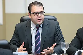 Alan Guedes comemora implantação de lei que valoriza microempresas em Dourados