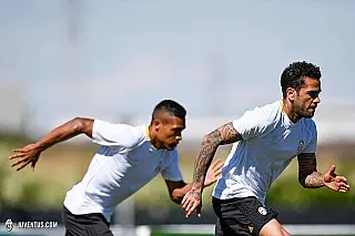 Brasileiros tomam conta das semis da Liga dos Campeões da Europa