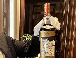 Garrafa de uísque é arrematada por R$ 13 milhões