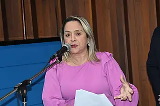Lia Nogueira solicita investimentos em infraestrutura