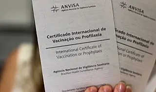Anvisa afirma que certificado para viagem só será emitido com dose padrão de vacina da febre amarela