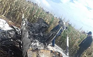 Aeronave é encontrada incendiada em milharal na fronteira