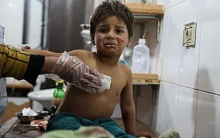 Após bombardeios que deixaram 100 mortos, ONU pede o fim de ataques a civis na Síria
