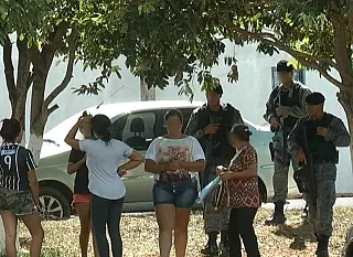 Protesto sobre pente-fino na PED de Dourados termina com dedo amputado de preso