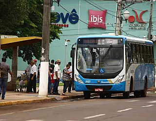 Semana começa com 255 vagas de emprego em Dourados