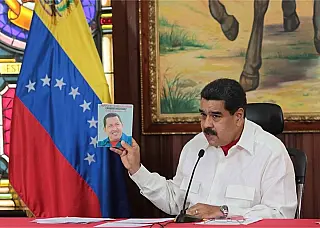 'Ninguém se meta nos assuntos dos venezuelanos', diz Nicolás Maduro